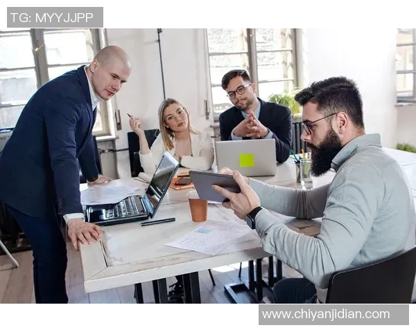 南京飞盘队战术解析:从团队配合到个人技巧的全面探讨 南京飞盘队战术解析:从团队配合到个人技巧的全面探讨