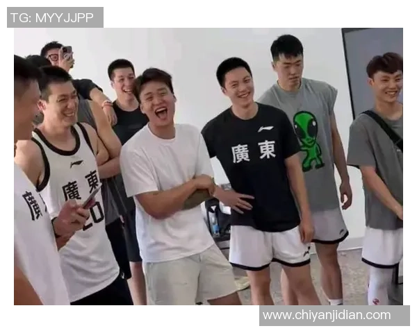 2020年深圳男篮与广东男篮激战回顾及精彩瞬间分析